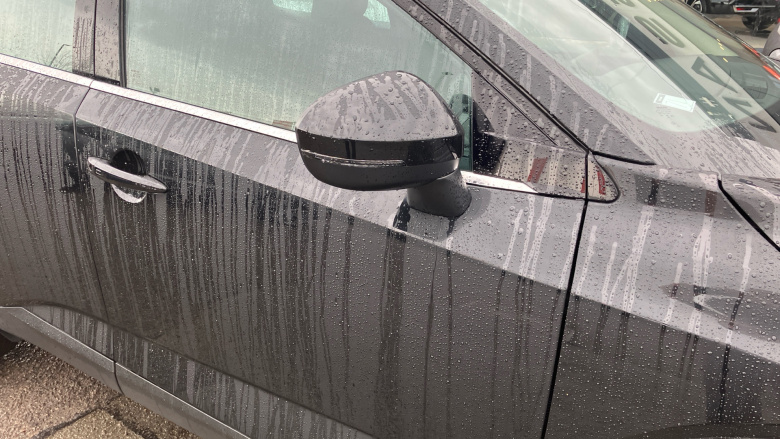 Nissan Qashqai 1.3 DiG-T MH Acenta Premium 5dr Petrol Hatchback